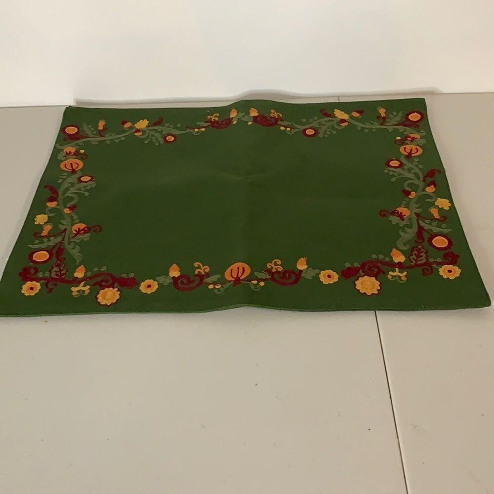 NWT HARVEST PLACE MATS THANKSGIVING THEME 2 MATS